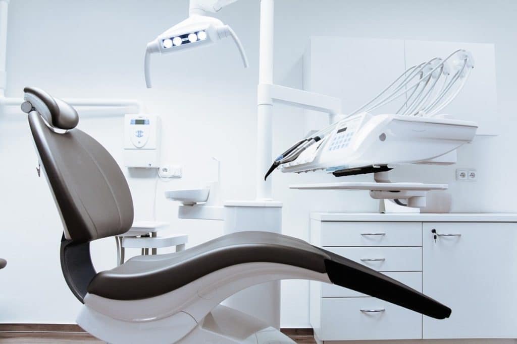 7-claves-para-elegir-una-clinica-dental-en-la-rioja