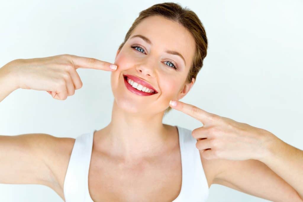 estas-buscando-una-clinica-de-estetica-dental
