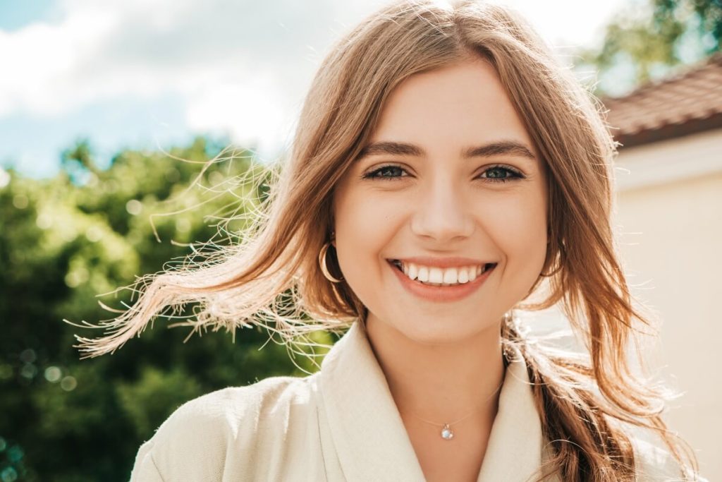 carillas-dentales-solucion-tu-sonrisa-necesita