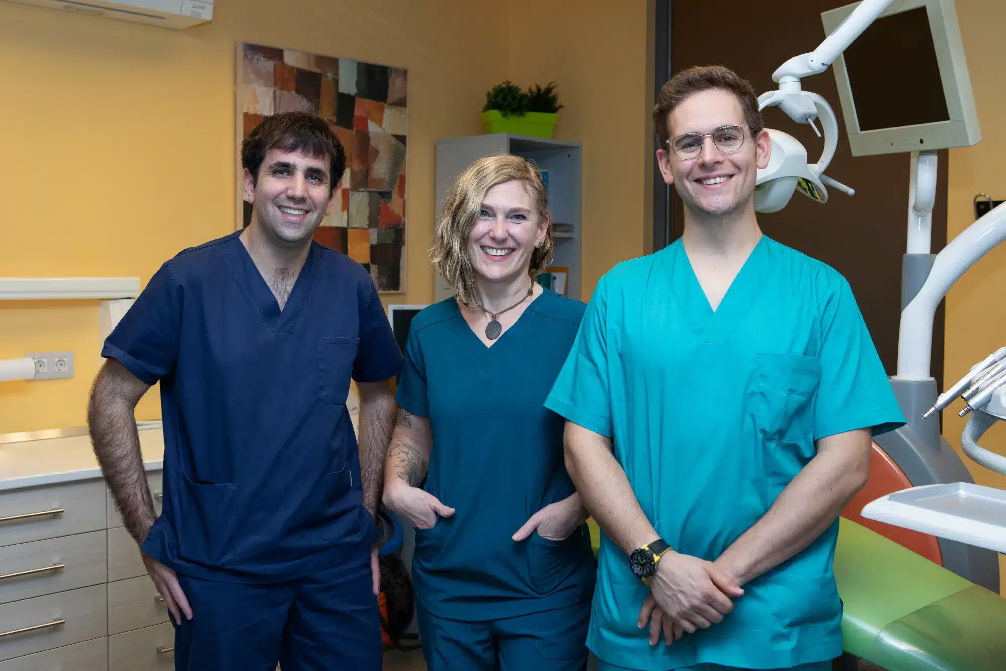 Clinica dental en logroño riojadental equipo cirugia oral en logroño