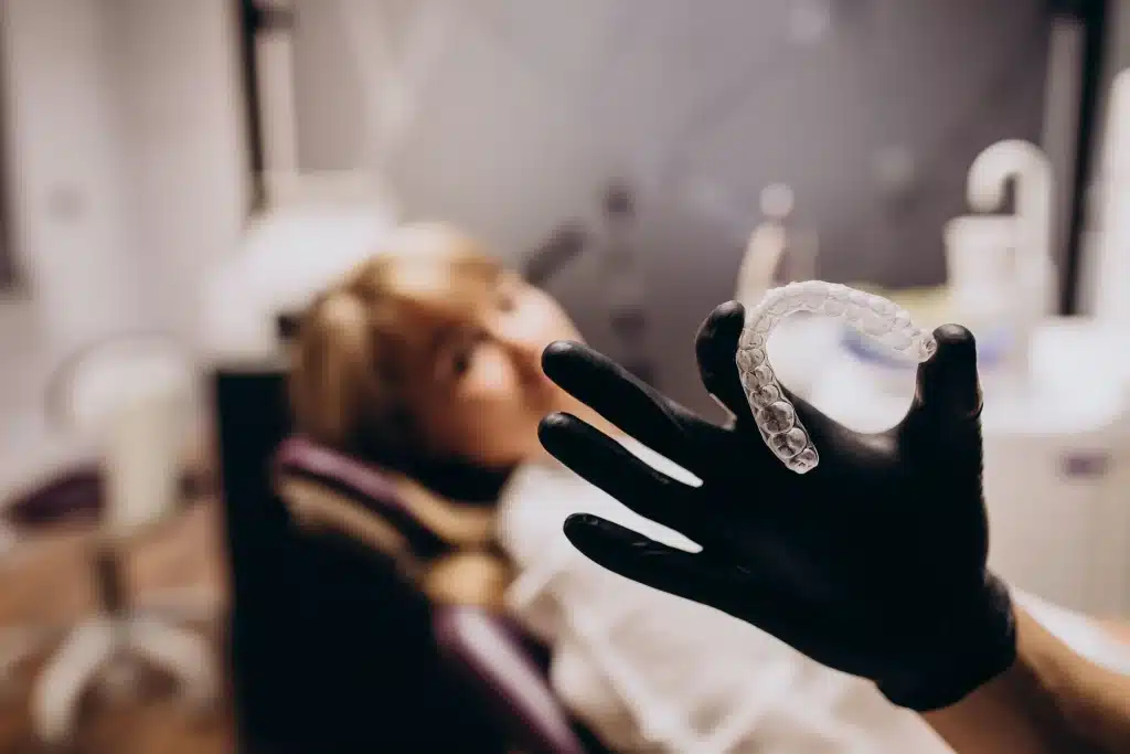 Conoce las ventajas de la ortodoncia invisible en Logroño con riojadental